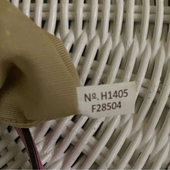 NWOTCoach zip top signature stripe tote canvas and patent leather - Picture 4 of 8